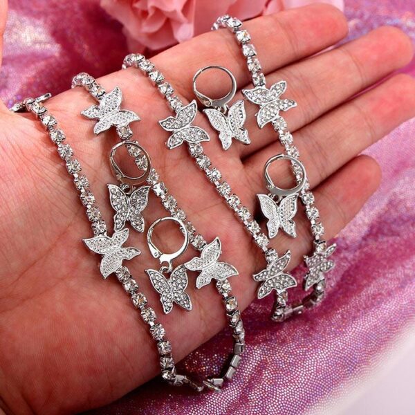 Zirsan™ - Butterfly Choker Necklace